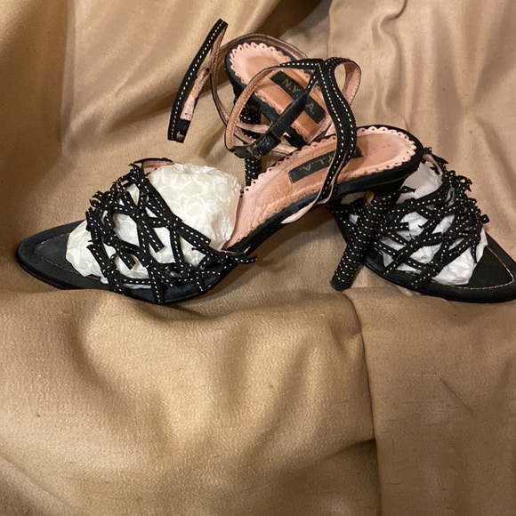 Women’s Bow Tie High Heel Open Toe Sandal - Picture 5 of 5